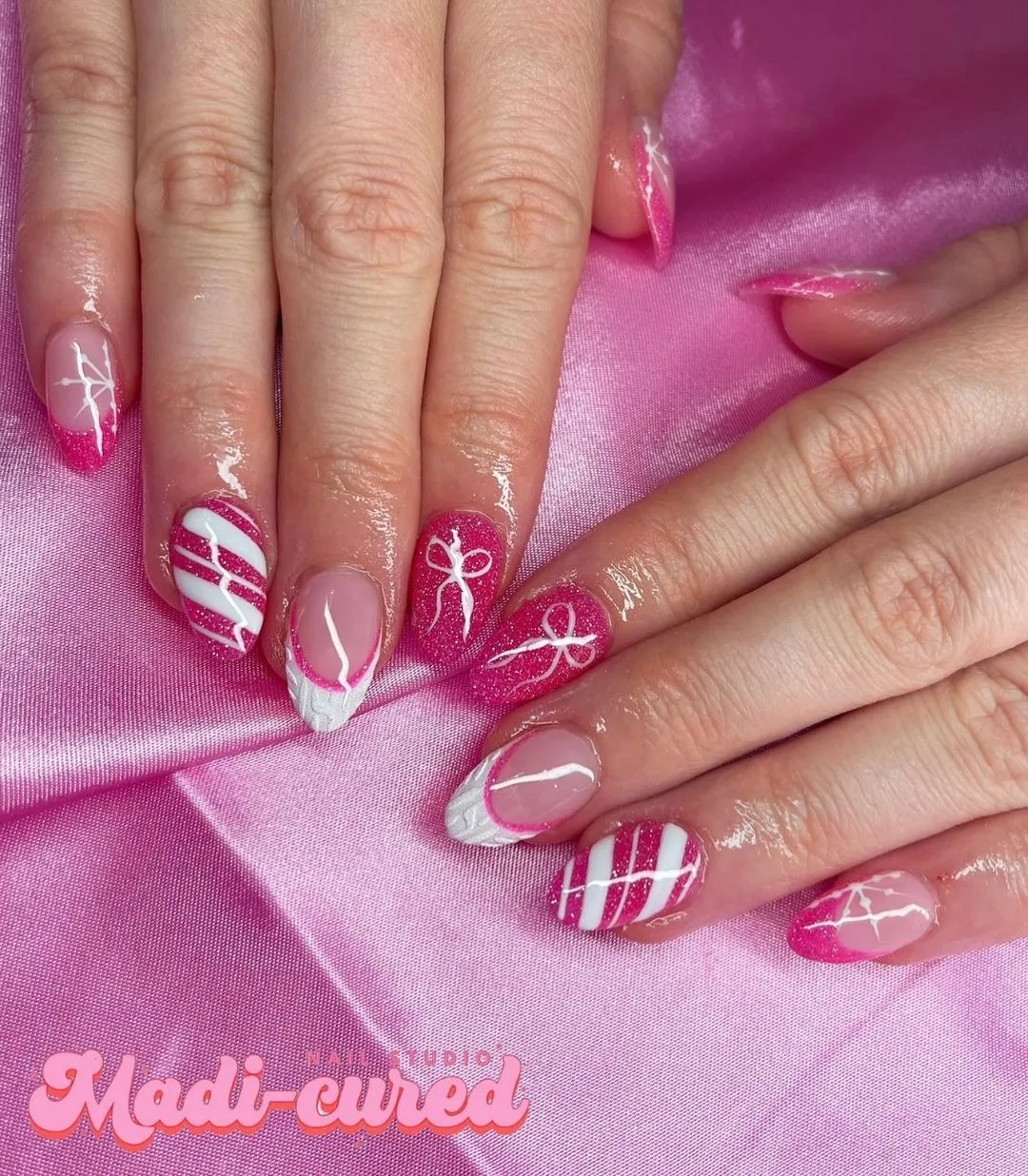 14. hot pink christmas nails_