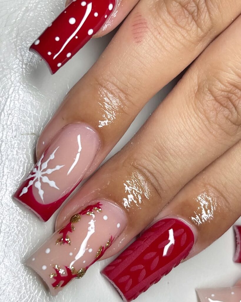 11. Christmas Bling Nails